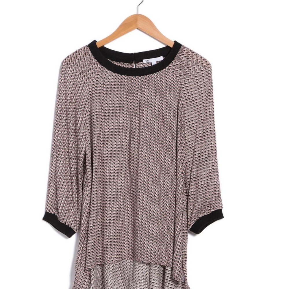 DR2 Daniel Rainn High Low Tunic Top NWOT